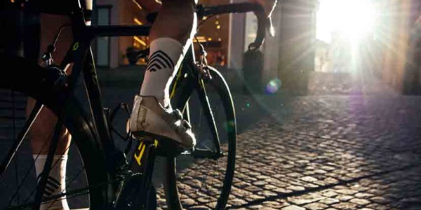 Zipp header