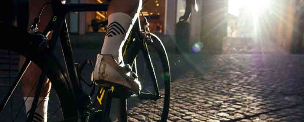 Zipp header